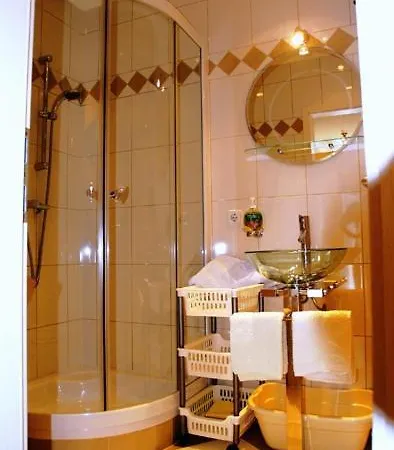 Apartment In With Balcony, Air Conditioning, Wi-fi Rovinj