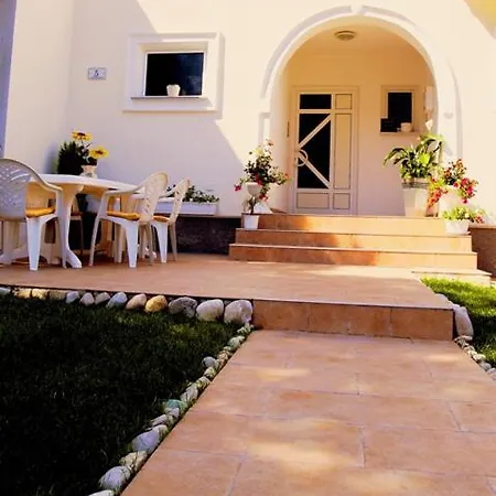 In With Balcony, Air Conditioning, Wi-fi Rovinj
